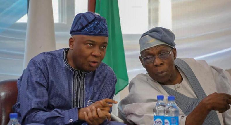 Bukola Saraki with former president, Olusegun Obasanjo fared badly in this election [Twitter/@babaidris090]