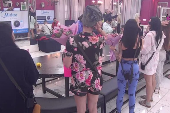 OTKRIVENO KO VEČERAS ULAZI U ZADRUGU 9 ELITU Biće ovo veliko iznenađenje za ukućane i gledaoce