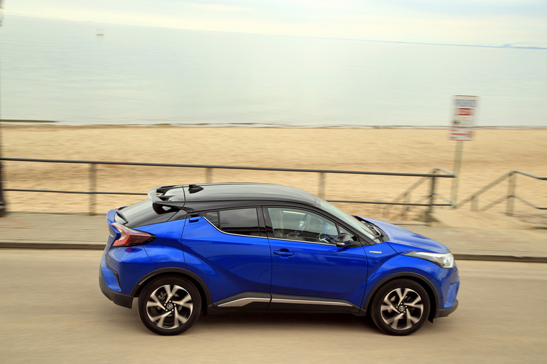 Toyota C-HR Hybrid - Gdynia