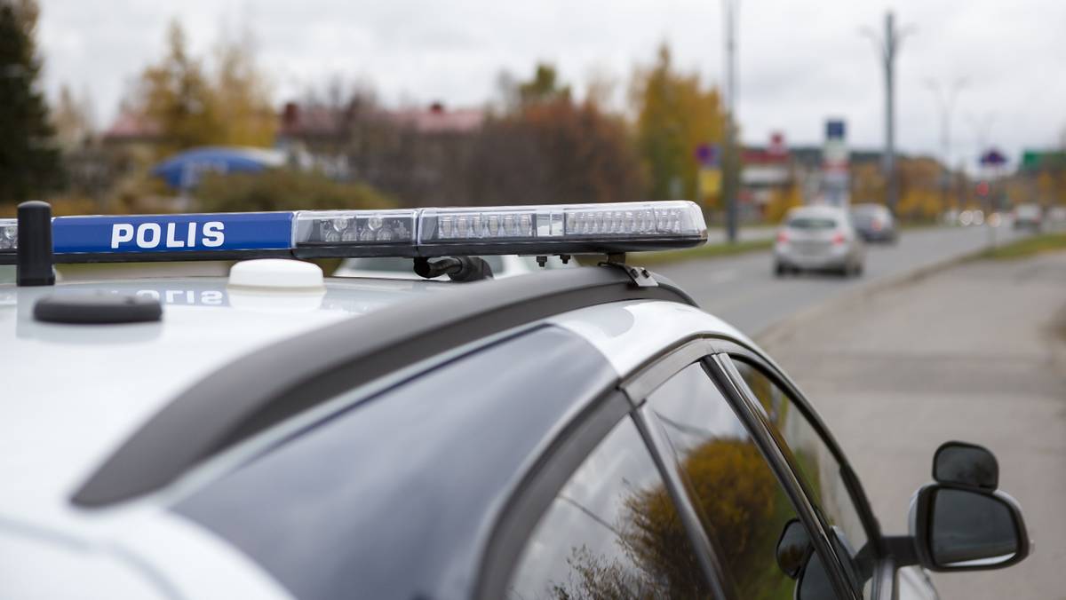Fińska policja wręczyła kierowcy mandat w wysokości 121 tys. euro