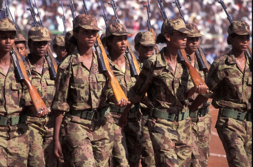 U Eritreji su i žene vojnici