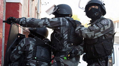 Policja otoczyła konsulat Iranu- iFrancja