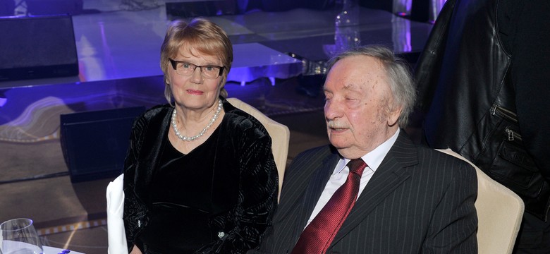 Był jednym z ulubionych aktorów Stanisława Barei. Ślub z żoną wziął w sekrecie