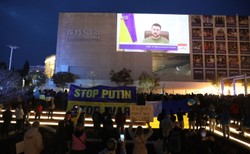 "Na granicy negowania Holokaustu". Izraelskie media o przemówieniu Zełenskiego