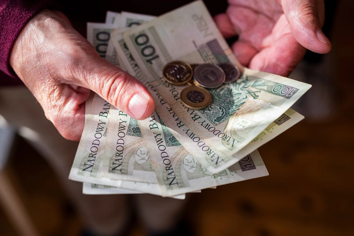 Masz 60 lat i 10 lat stażu pracy. Czy dostaniesz emeryturę?