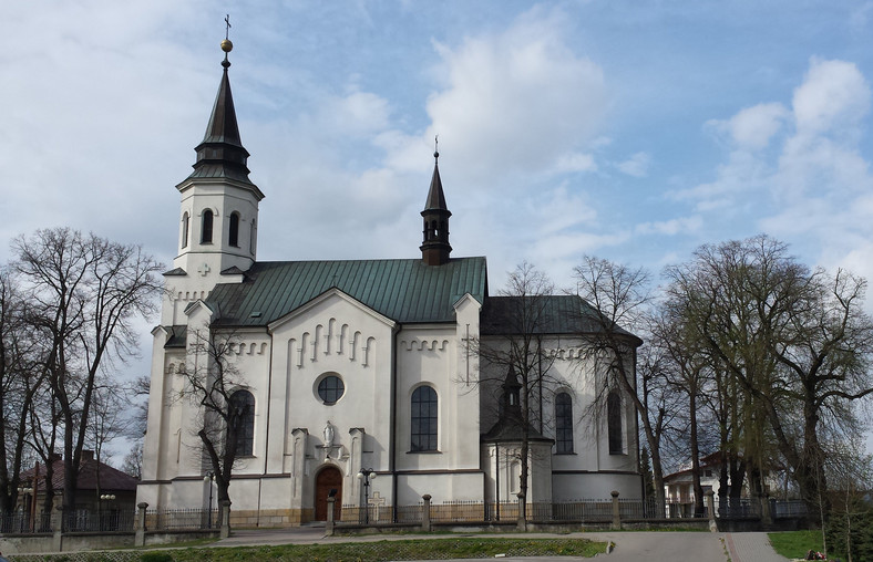 Zabytkowy kościół w Zręcinie, fot. Wojciech Lubiński