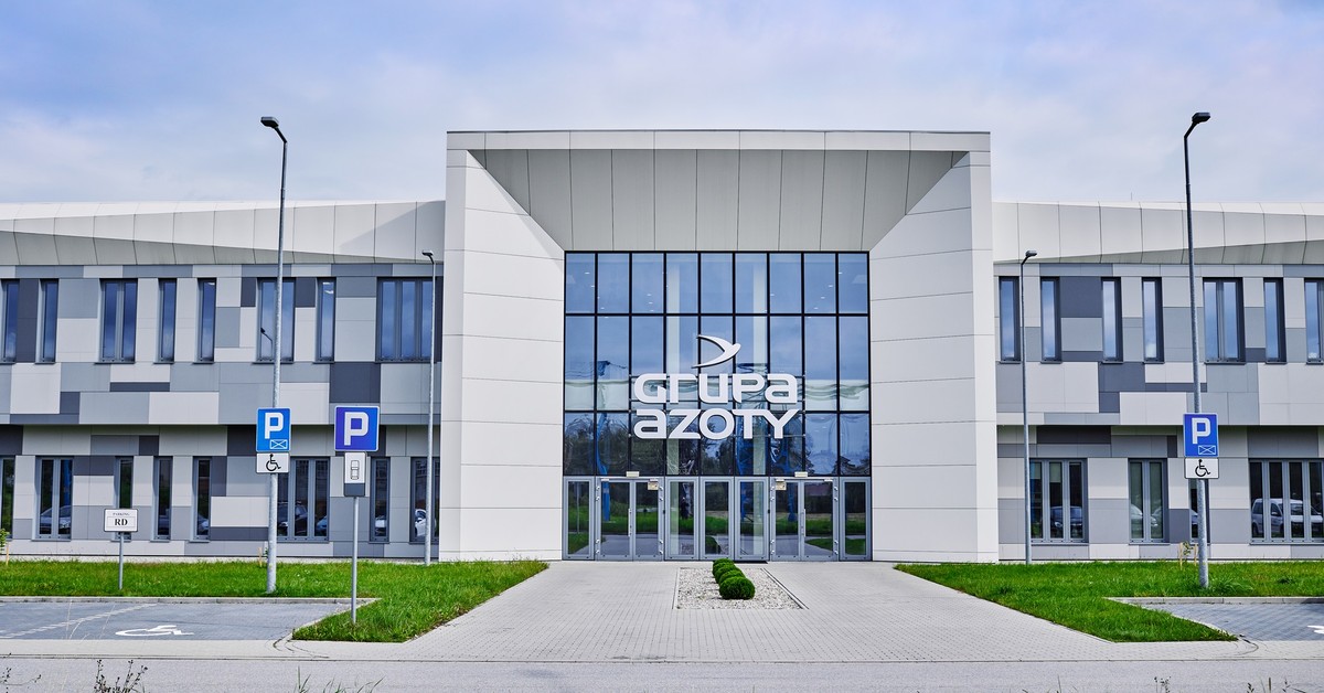 Trzęsienie ziemi w Grupie Azoty. Prezes odwołany, resort zapowiada miliony na ratunek