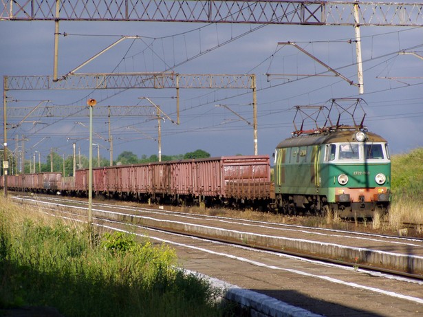 PKP wożą coraz mniej towarów. Fot. PAP