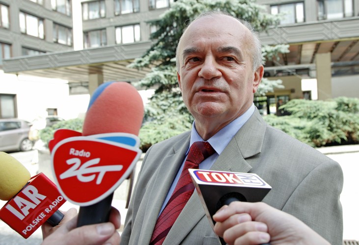 Ujawnienie taśm PSL zakończyło się kontrolą CBA i innych służb w tej spółce oraz zmianą na fotelu ministra rolnictwa - Marka Sawickiego zastąpił Stanisław Kalemba.