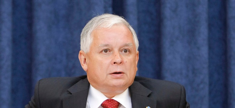 Lech Kaczyński jest przesądny. Boi się "17"