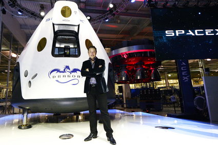 SpaceX ma problem w kosmosie. Firma musiała odwołać podejście do stacji kosmicznej