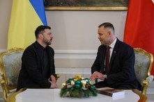 Nawrocki: Wizyta Zełenskiego w Warszawie to zła informacja dla Moskwy