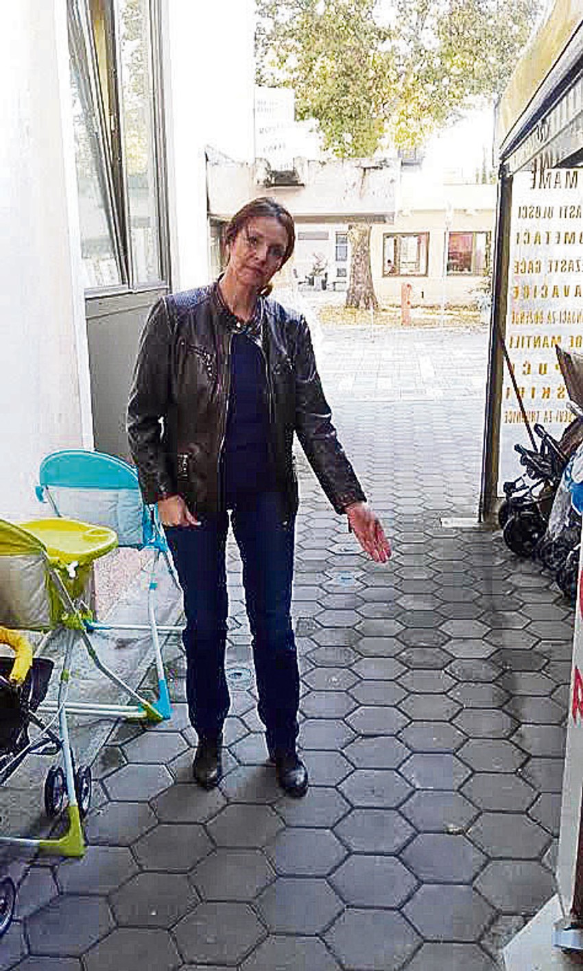 Spasilac: Slavica Fejsa pokazuje mesto gde je našla bebu