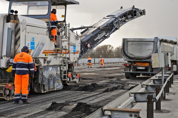 Rozpoczął się remont Mostu Łazienkowskiego w Warszawie
<br><br>
 (mr) PAP/Marcin Obara