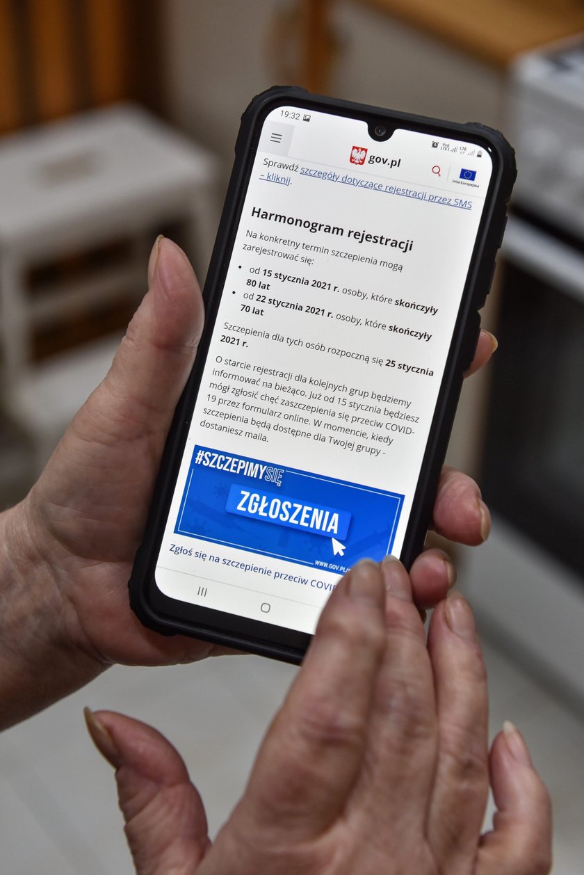 Na szczepienie przeciwko Covid zapiszesz się przez SMS
