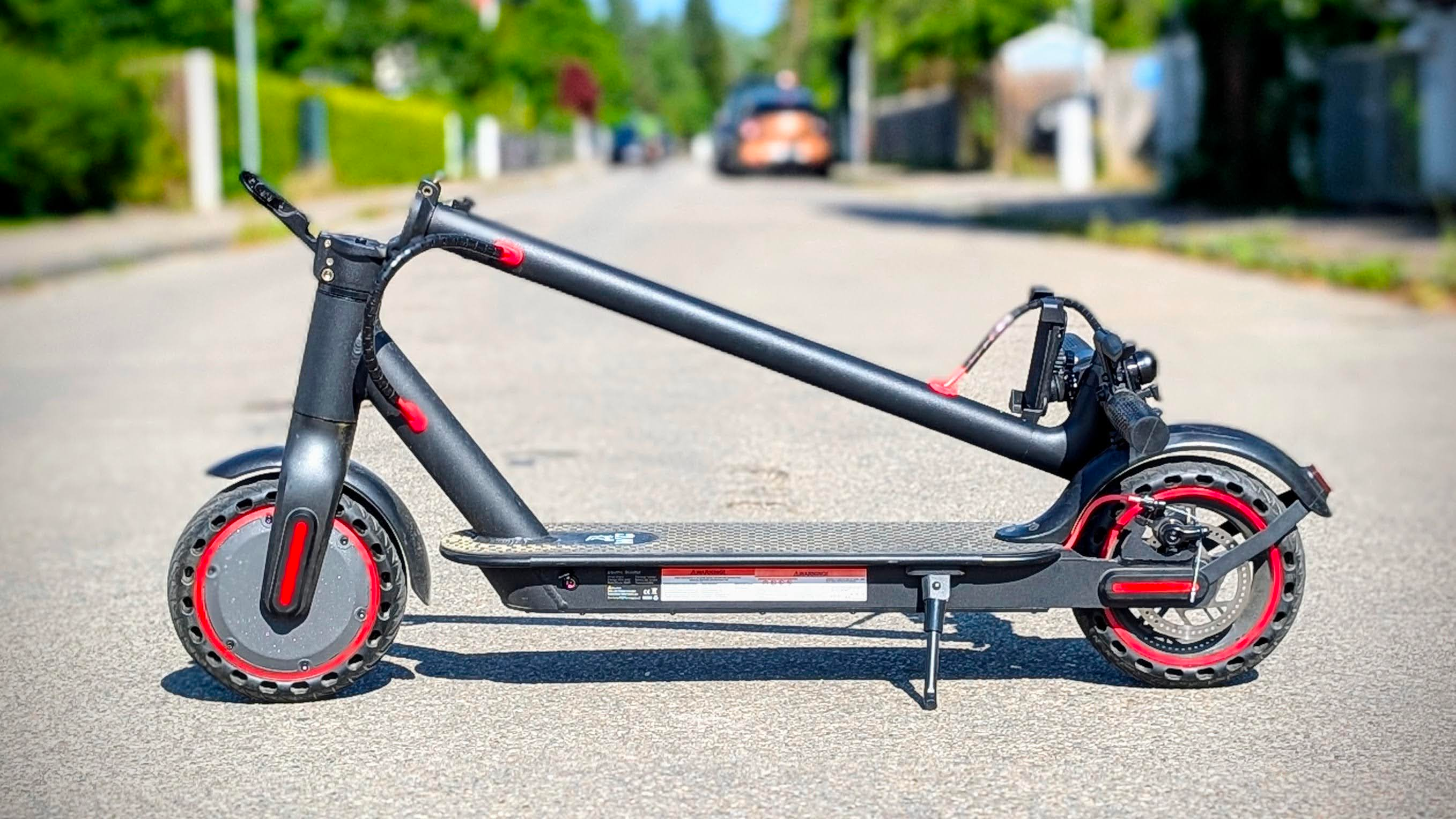Test: Legal, leicht & nur 189 Euro – wir testen den E-Scooter WQ-W4 Pro