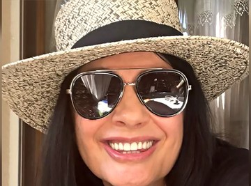 Pevačica napustila muža, pa ZAVELA 13 GODINA MLAĐEG GLUMCA: Tajni život u Švajcarskoj i ljubavni brodolomi