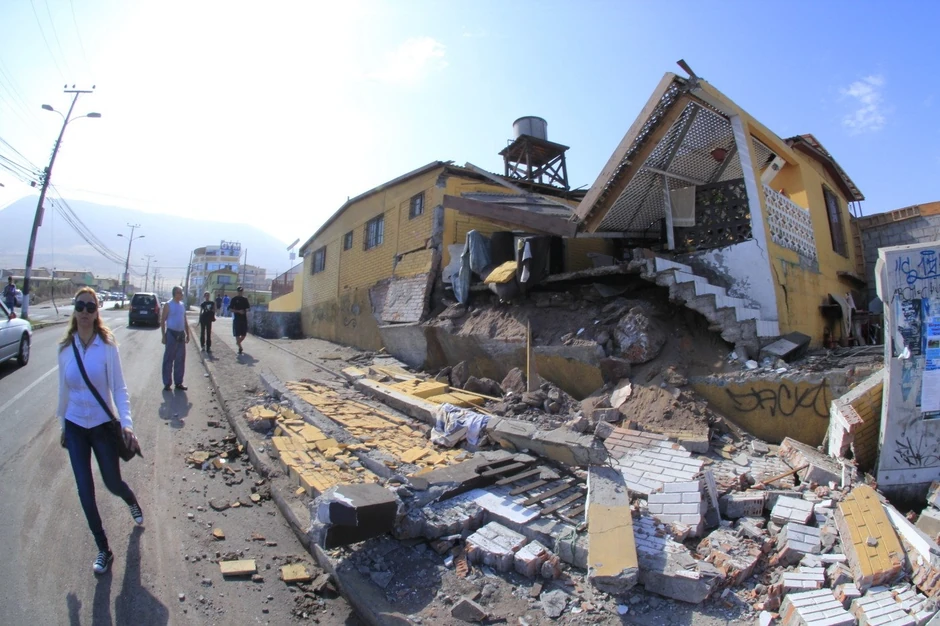 Čitave zgrade su uništene