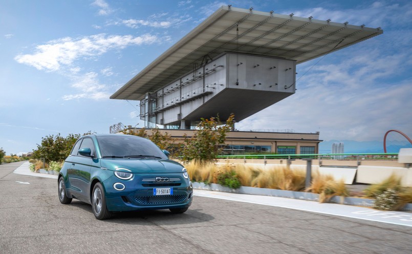 Nowy Fiat 500 Hybrid