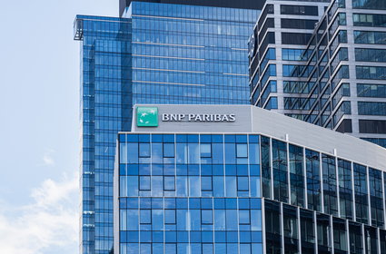 BNP Paribas mimo frankowego brzemienia znowu blisko rekordów