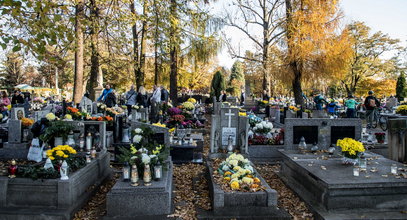 Groza przed Wszystkich Świętych. To się dzieje na cmentarzach