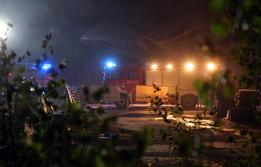 Pożar składowiska opon w Łodzi. Straż Pożarna: to podpalenie