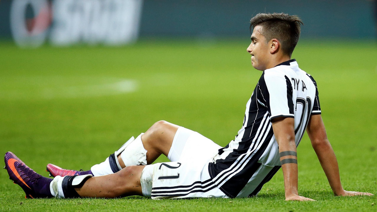 Juventus ma nadzieje, że Paulo Dybala wróci do treningów za trzy tygodnie. Argentyński napastnik klubu z Turynu jest niezdolny do gry z powodu urazu ścięgna podkolanowego. Piłkarz odniósł kontuzję 22 października, podczas przegranego 0:1 meczu z AC Milan.