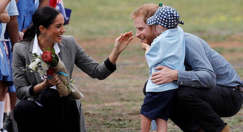 meghan harry kid beard