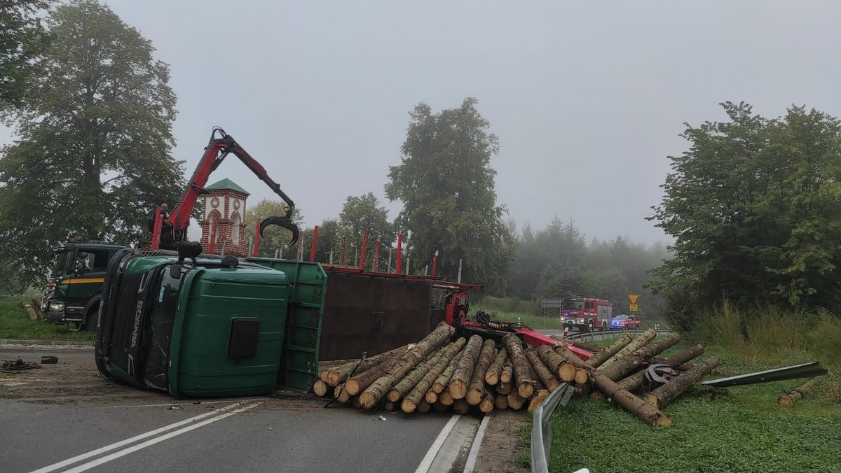 Wypadek w Pieniężnie. To mogło się groźnie zakończyć