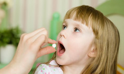 Paracetamol dla dzieci - działanie, stosowanie, dawkowanie, działania niepożądane