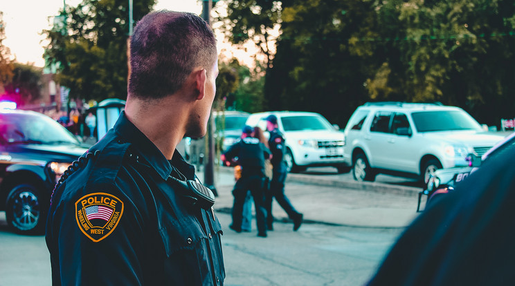 Lelőtt egy rendőr egy 16 éves késsel hadonászó, fekete lányt Ohioban / Fotó: Pexels