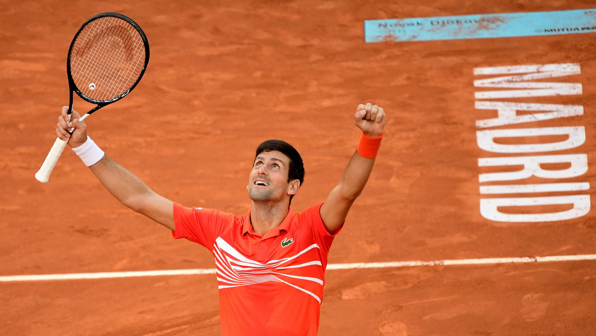 Novak Djoković wygrał 33. w karierze turniej z serii ATP 1000. Przed tygodniem mówiło się, że szuka formy, teraz znów bije rekordy. W finale w Madrycie pokonał 6:3, 6:4 Greka Stefanosa Tsitsipasa.