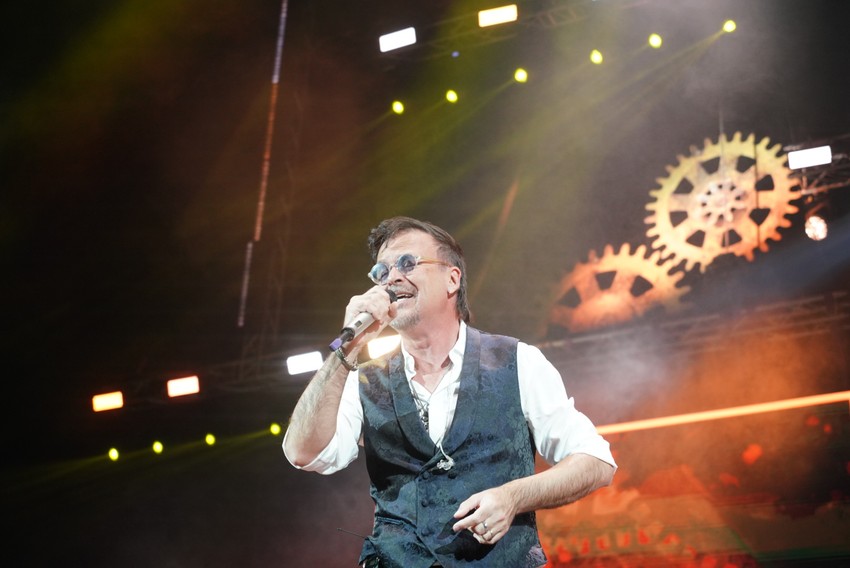 Džiboni na koncertu