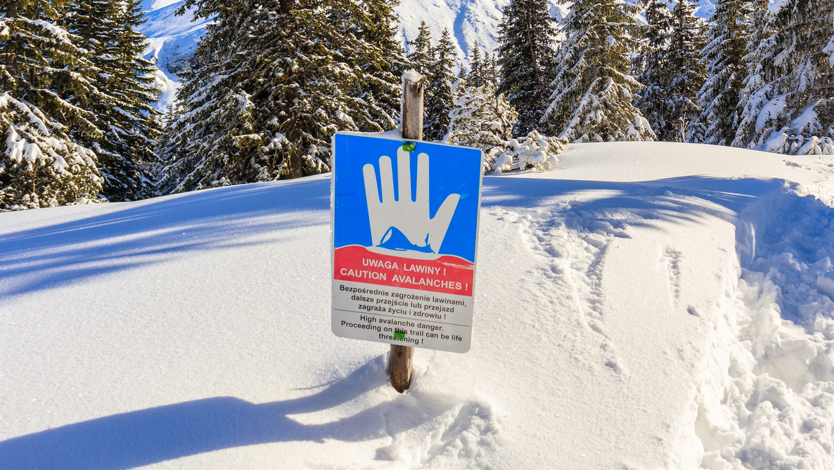 Tatry: Bardzo trudne warunki turystyczne. Lawinowa "trójka"