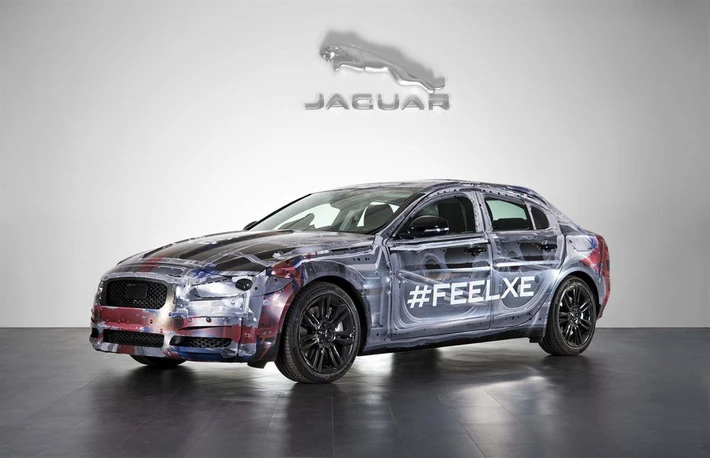 Jaguar rozpoczął kampanię promocyjną FEEL XE.