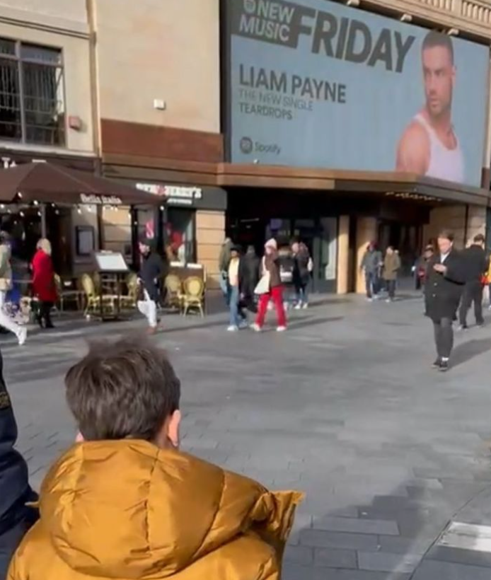 Spevák Liam Payne mal syna.