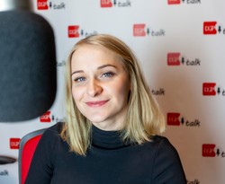 Kaśka Sochacka: "Wiśnia" to piosenka o wielowymiarowej tęsknocie [PODCAST]