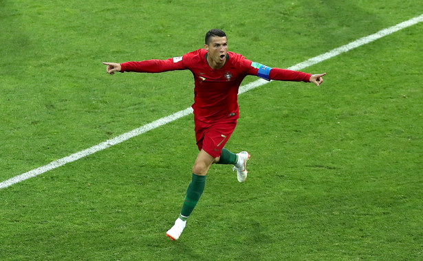 Ronaldo z pierwszym hattrickiem mundialu. Portugalia remisuje z Hiszpanią