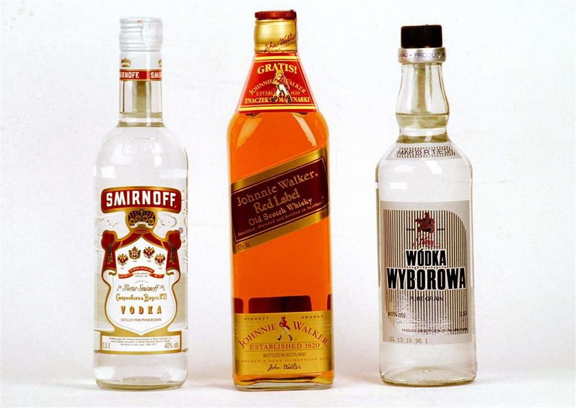 Wodki Smirnoff i Wyborowa oraz Whisky Johnnie Walker red Label