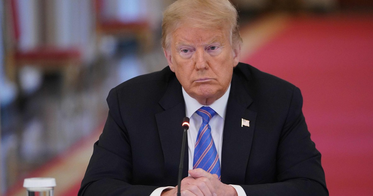 Wszystkie oczy zwrócone na Trumpa. "Naloty mogą nastąpić w każdej chwili"