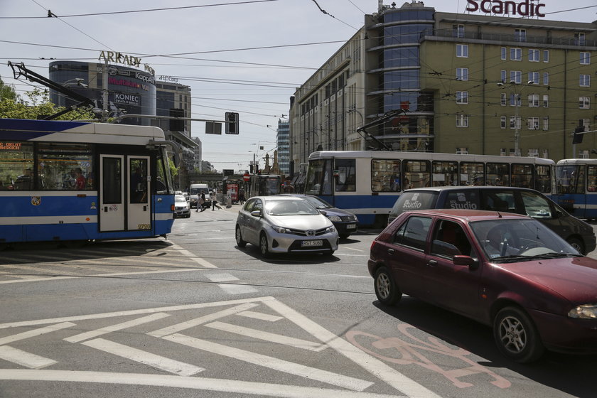 Wypadek na Świdnickiej we Wrocławiu