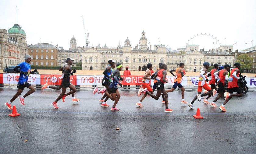 Bieg elity w maratonie londyńskim 2020