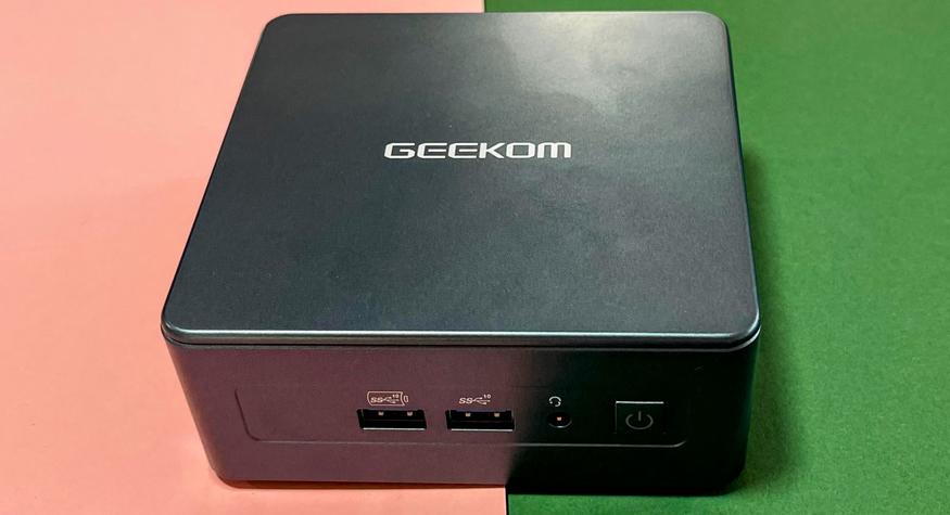 Geekom Mini IT13 im Test: Mini-PC mit Intel i9, 2 TByte SSD und USB-4
