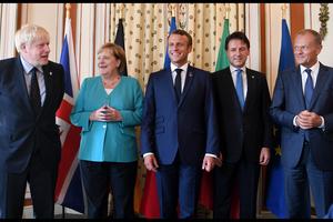 Szczyt G7 rozpoczęty. Kto przyjechał do Francji?