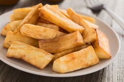 rzadko pojawia się w sklepach, a frytki z niego są obłędne. jeśli trafisz na to warzywo, nie zastanawiaj się nad zakupem