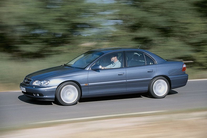Opel omega c