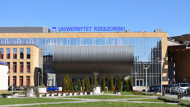 Incydent na Uniwersytecie Rzeszowskim. Młodzież Wszechpolska zakłóciła spotkanie
