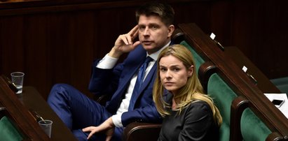 Petru boi się zdrady ukochanej! Czy ich drogi się rozejdą?