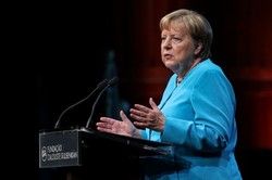Merkel nie wycofuje się ze słynnych słów o migrantach. "Niemcy są silnym krajem"