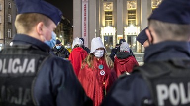 17-latka wyrzucona z białostockiego liceum za udział w protestach Strajku Kobiet